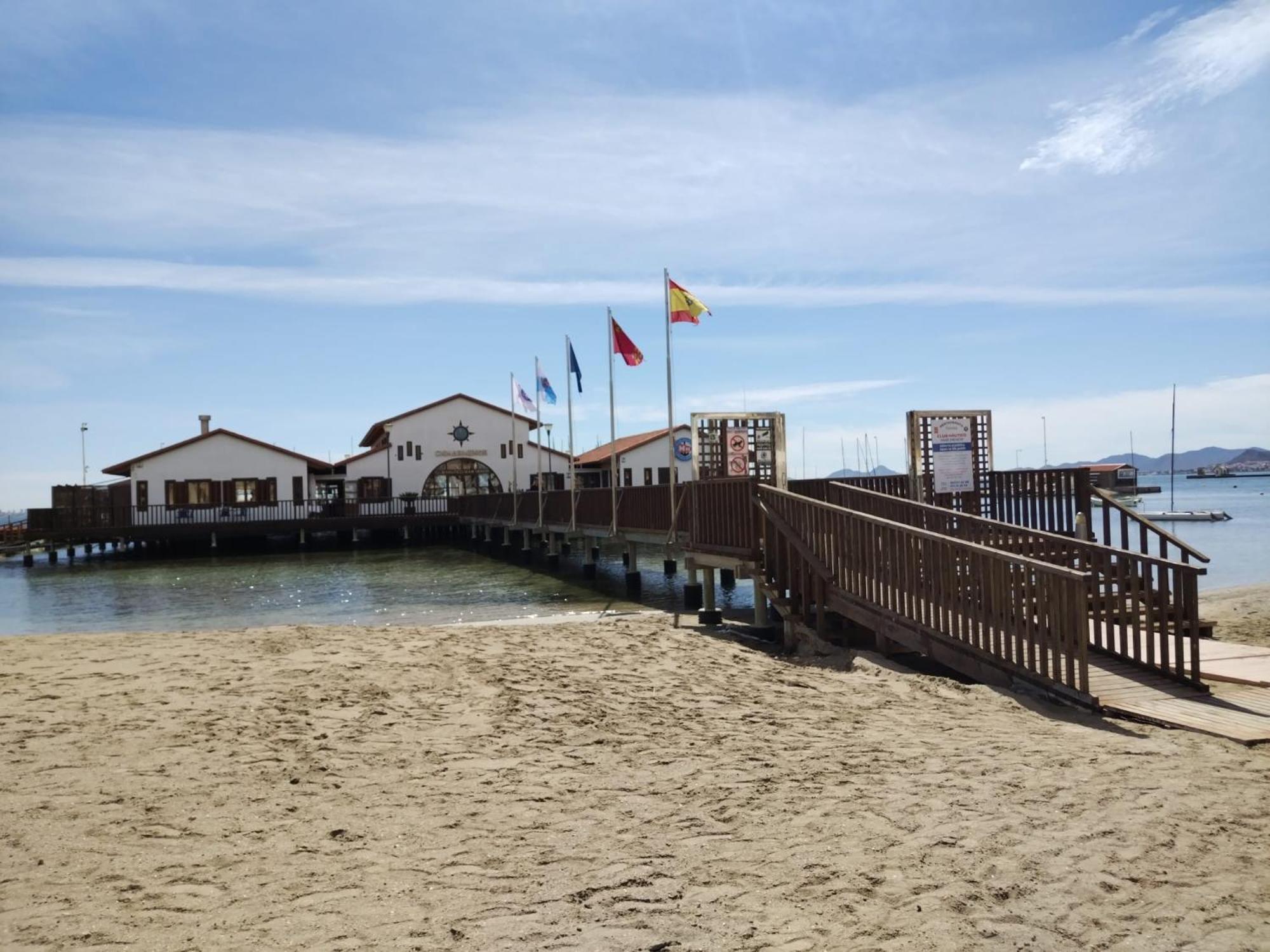 Pensión El Cordobés Los Alcázares Exterior foto