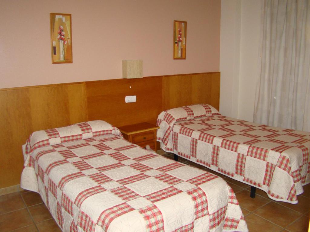 Pensión El Cordobés Los Alcázares Habitación foto